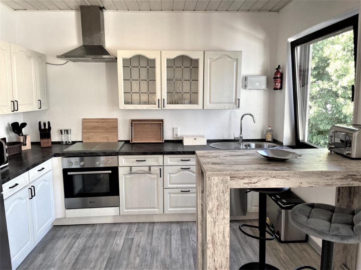 Апартаменты Traumaussicht Kamin Balkon Burgblick 65 Zoll Tv Netflix Sky Joyn Lindenplatz Буллай Экстерьер фото